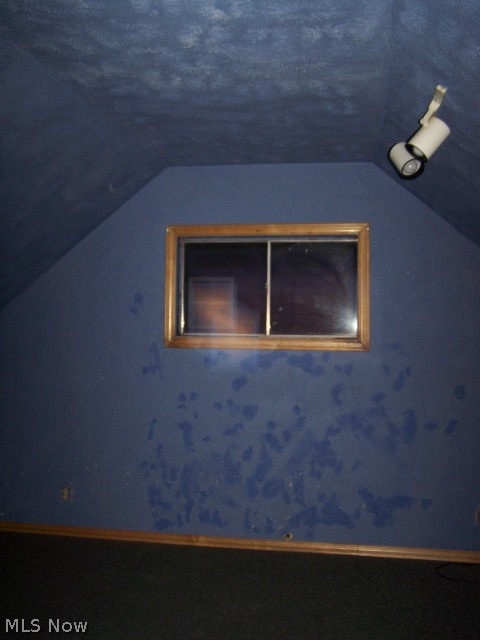 Maplecrest - Residential