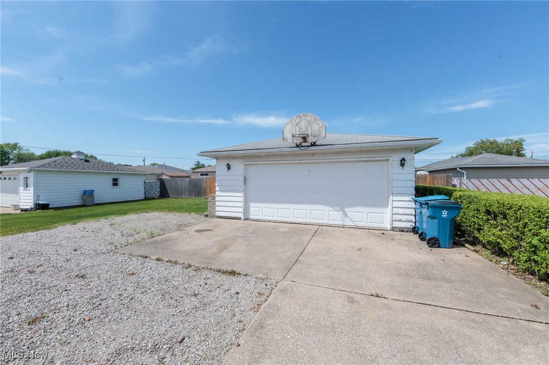 1720 W 29th Street, Lorain, Ohio image 8