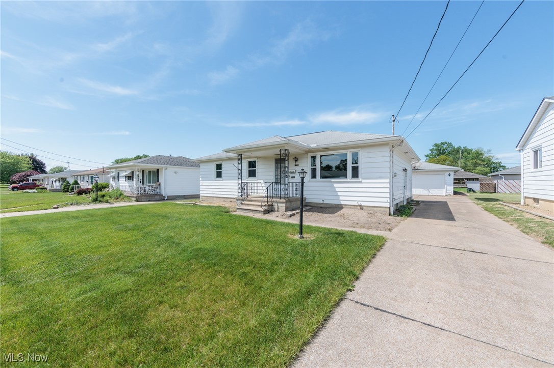 1720 W 29th Street, Lorain, Ohio image 3