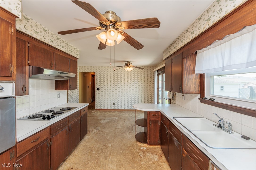 1720 W 29th Street, Lorain, Ohio image 14