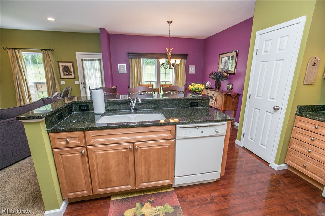 Hidden Lakes - Residential