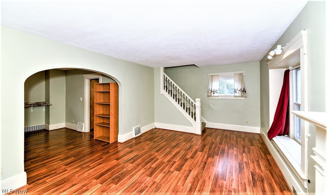 Belle Terrace - Residential