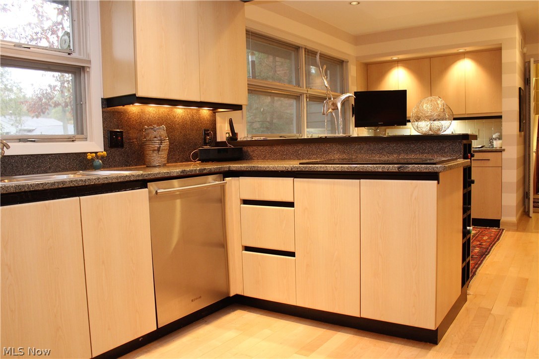 Sand Run Village - Residential