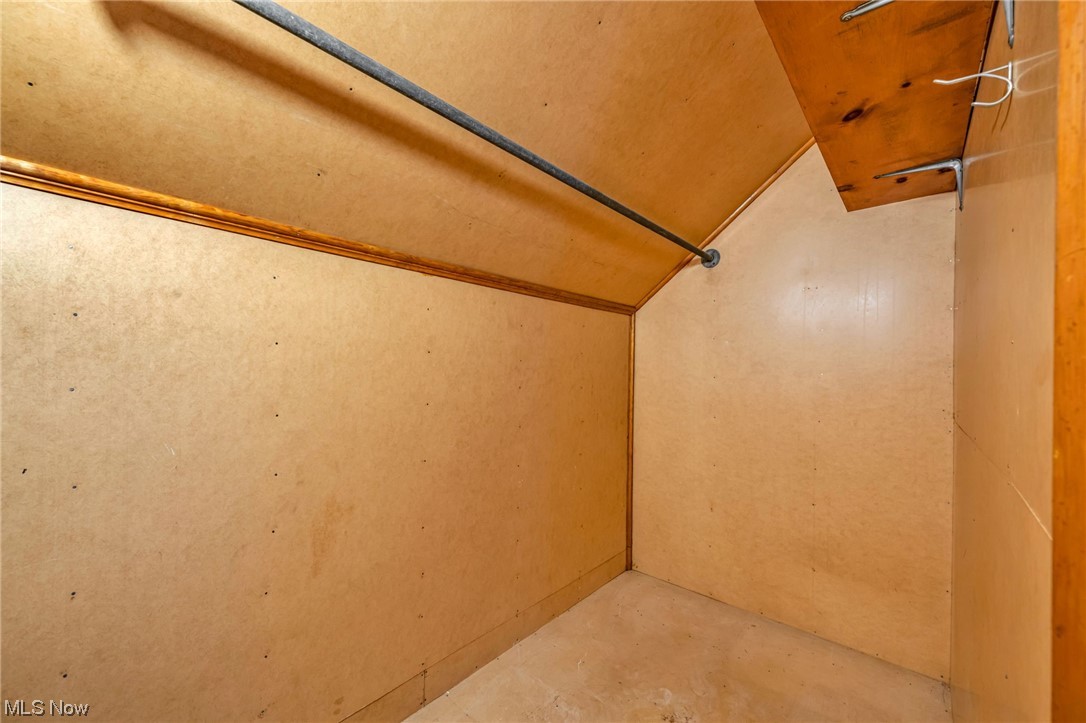 Crawford Realty Cos Maple Heights - Residential