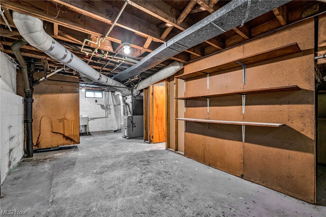 Crawford Realty Cos Maple Heights - Residential