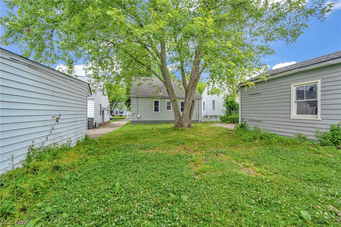 Crawford Realty Cos Maple Heights - Residential