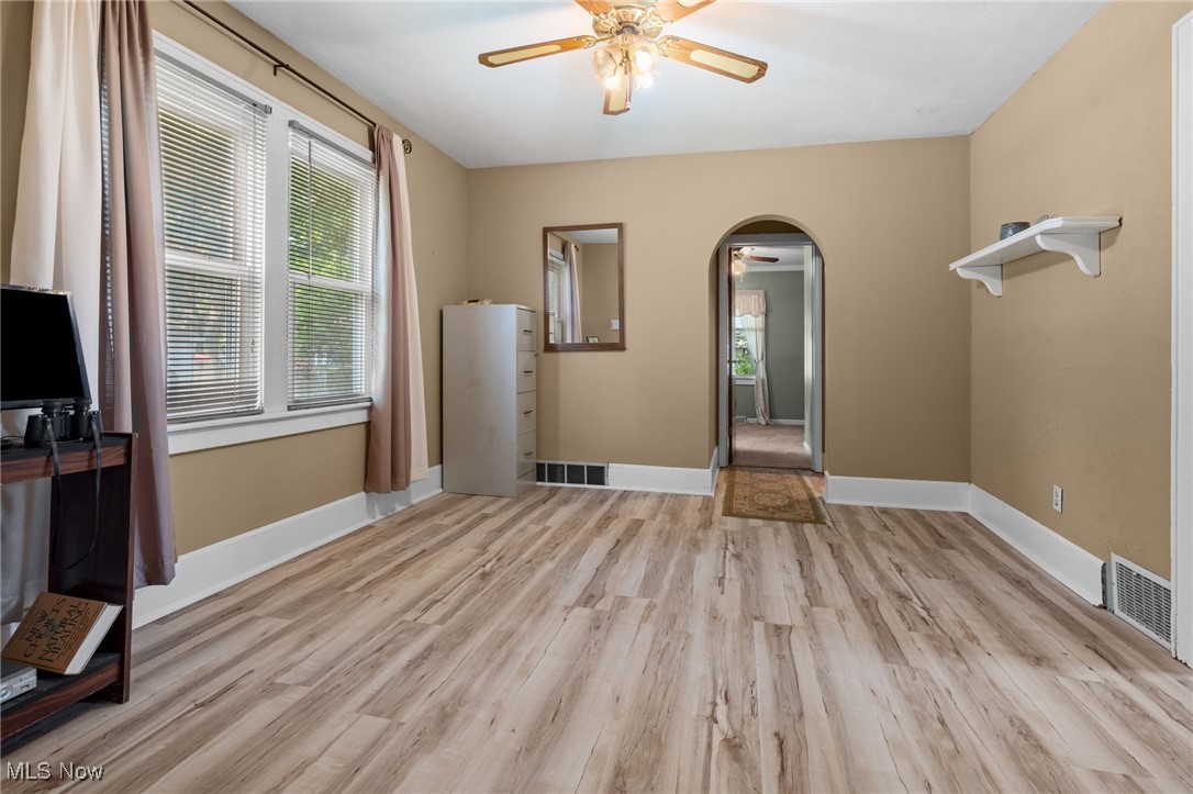 674 Columbus Avenue, Akron, Ohio image 7