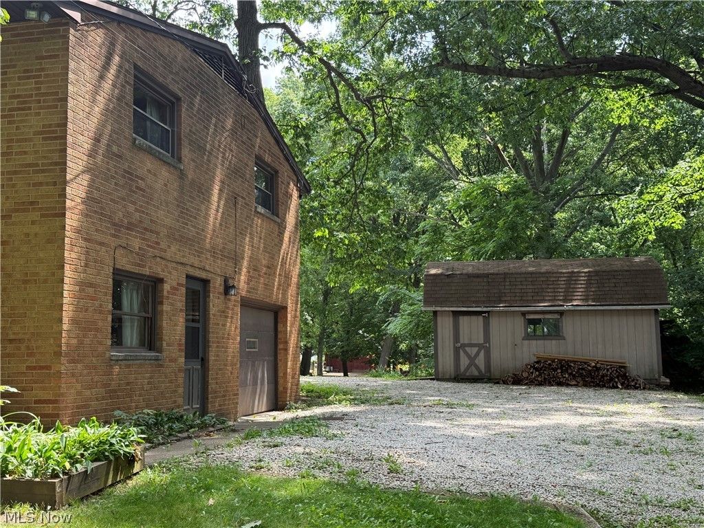 Photo of 4708 Alabama Avenue SW, Navarre, OH 44662 (MLS # 5223392)
