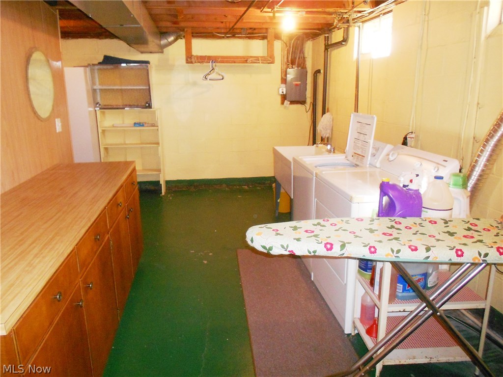 Lynn Acres - Residential