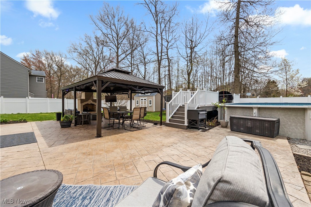 7073 Oak Tree Drive, Lorain, Ohio image 41