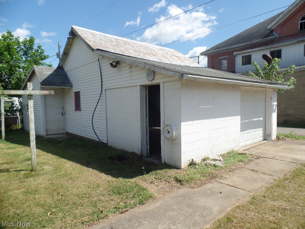 Town/Trinway - Residential