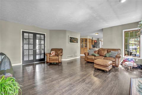Tiny photo for 421 Summit Street, Wadsworth, OH 44281 (MLS # 5233339)