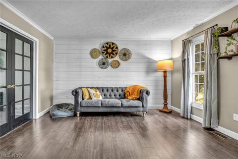 Tiny photo for 421 Summit Street, Wadsworth, OH 44281 (MLS # 5233339)