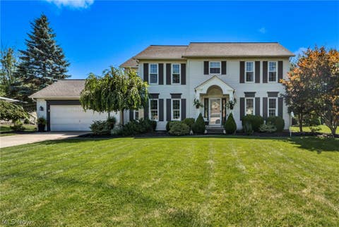Photo of 421 Summit Street, Wadsworth, OH 44281 (MLS # 5233339)