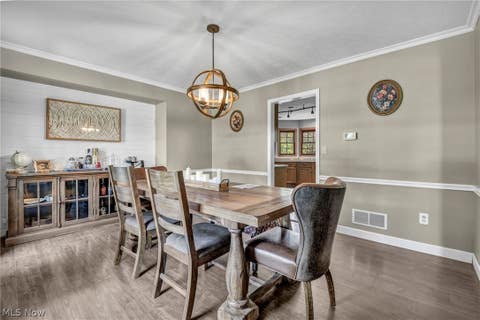 Tiny photo for 421 Summit Street, Wadsworth, OH 44281 (MLS # 5233339)