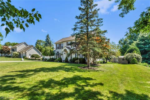 Tiny photo for 421 Summit Street, Wadsworth, OH 44281 (MLS # 5233339)