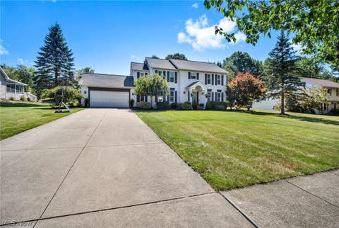Tiny photo for 421 Summit Street, Wadsworth, OH 44281 (MLS # 5233339)