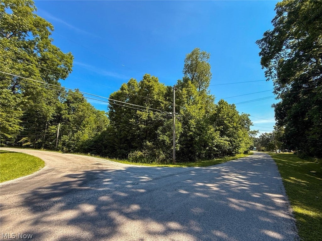 Maderia Drive