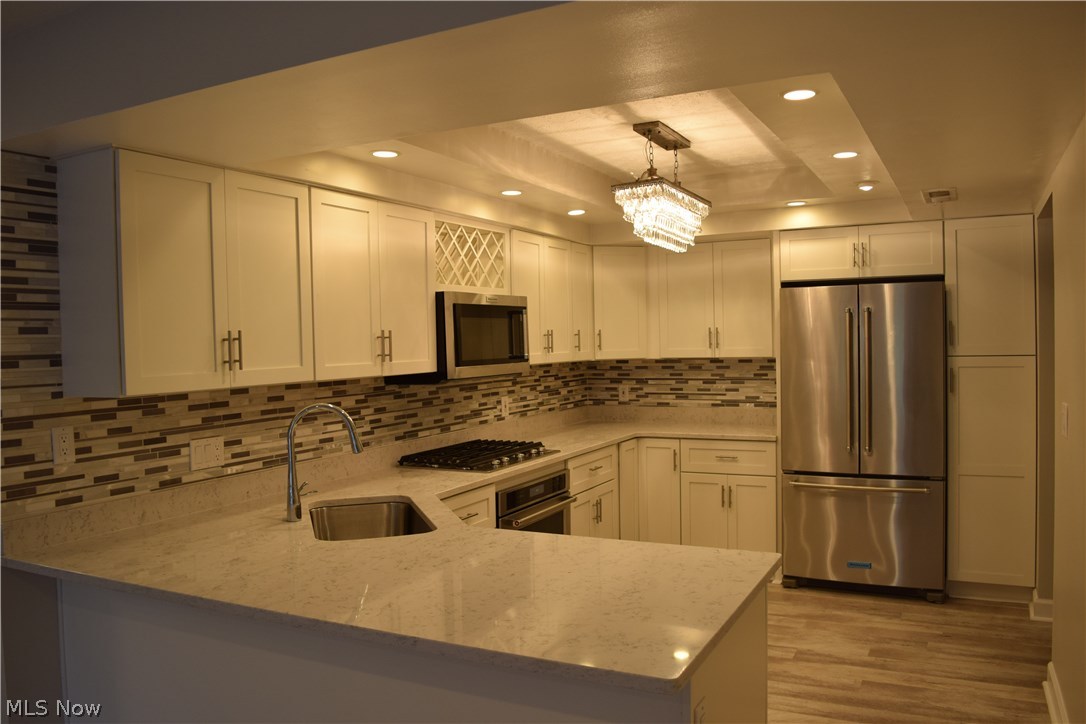 Villas At Oregon Trails Condo - Residential