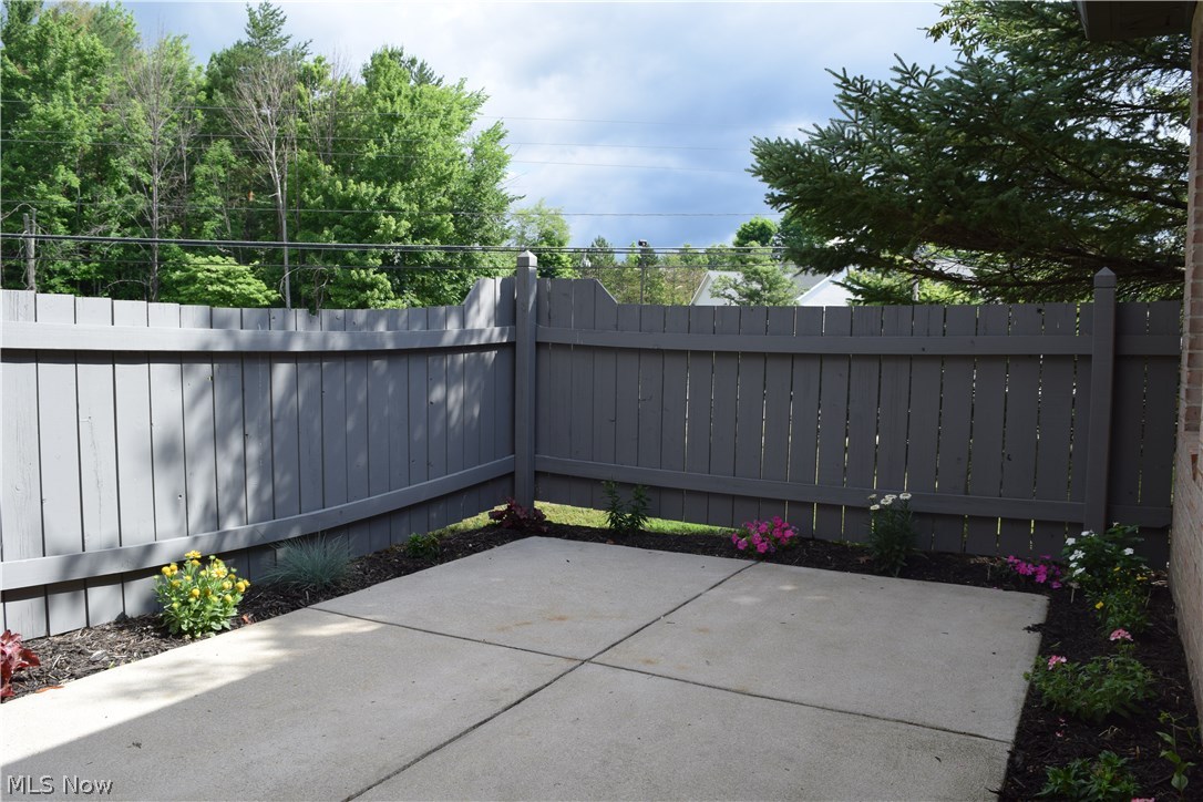 Villas At Oregon Trails Condo - Residential