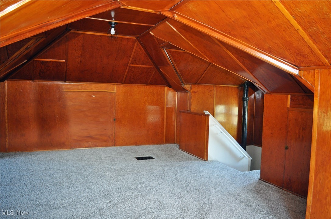 W S Streator Trustees - Residential