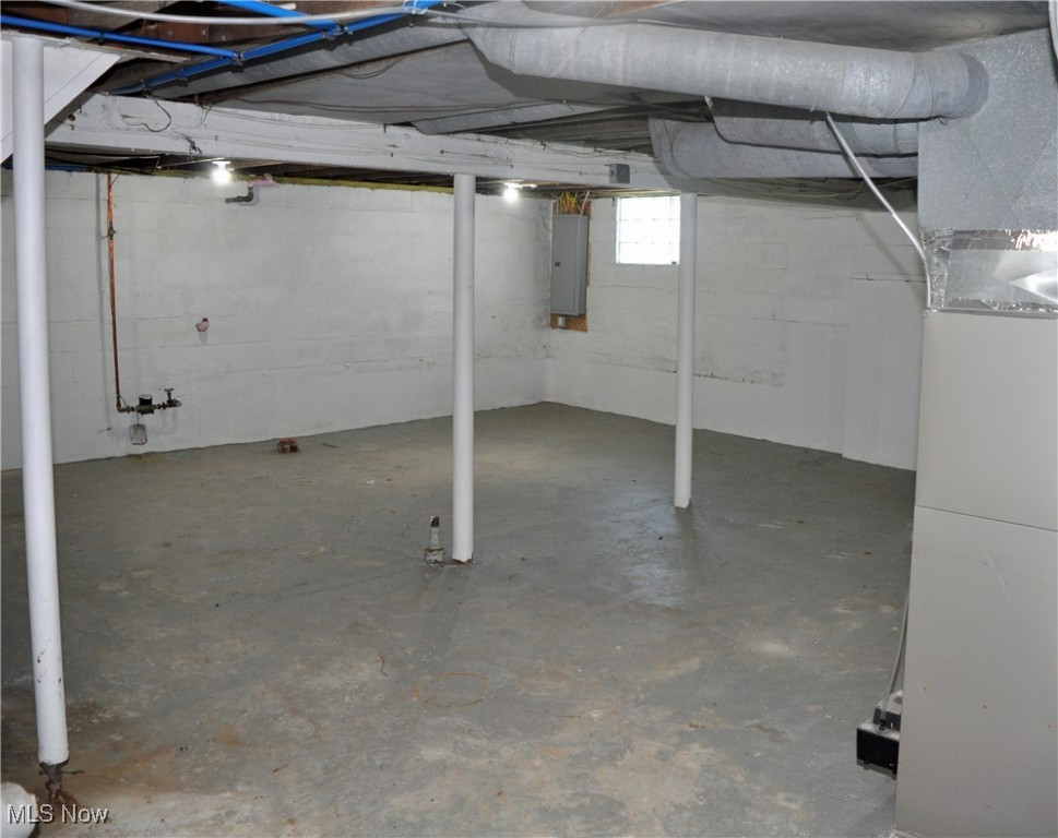 W S Streator Trustees - Residential