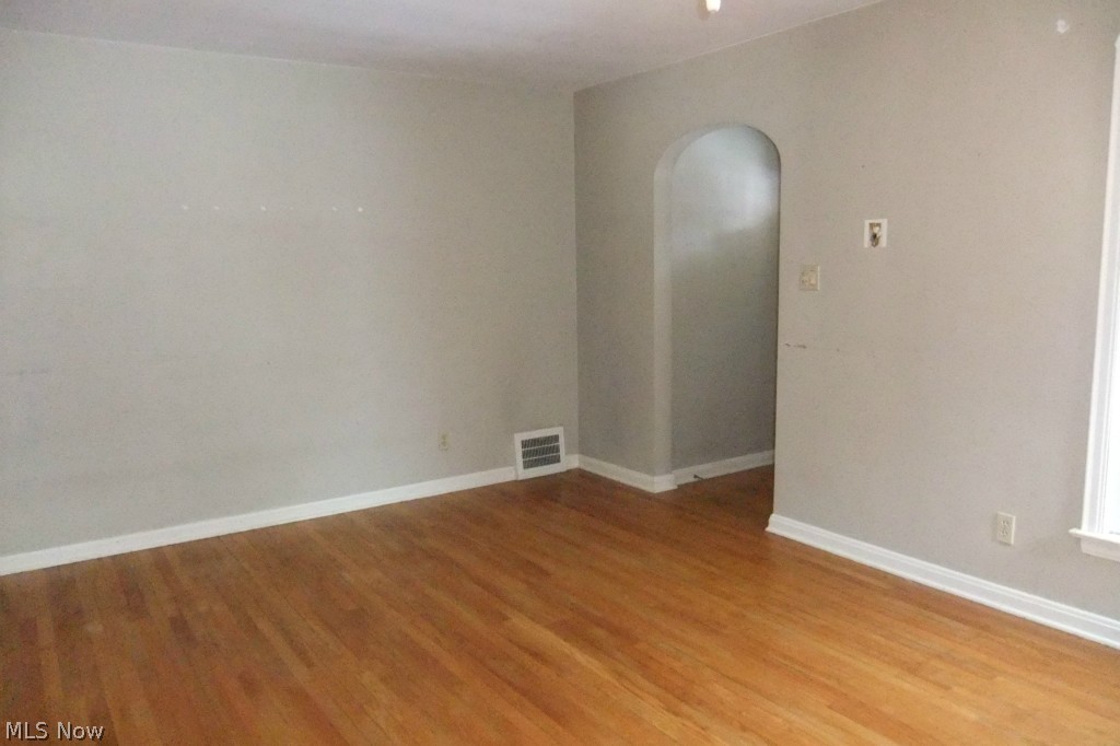 Parkland Sub/A J Halls - Residential Lease