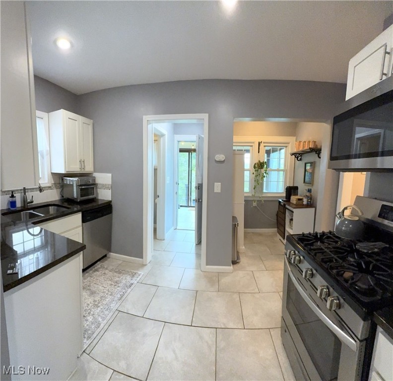 3827 Tremont Road, Cleveland Heights, Ohio image 10