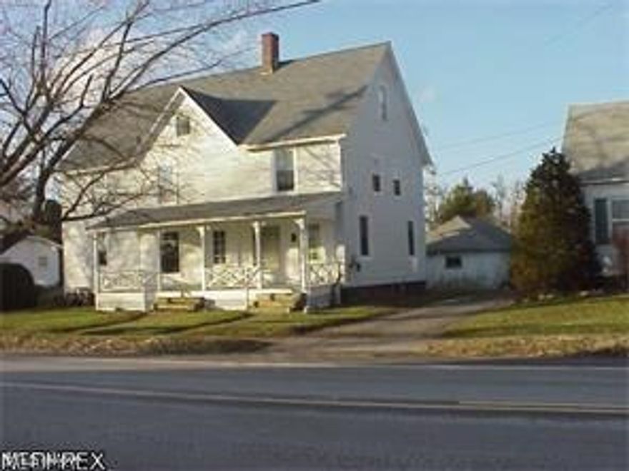 Nice large century home offers spacious rooms and big windows for lots of natural light.  This is the right side of a duplex. Bedrooms and bath are on 2nd floor. Some recent renovations are complete, including updated kitchen and bathroom. Divided basement with laundry hookups. Outdoor parking for 2 vehicles. $35 app. fee covers credit/criminal screening. NO pets, NO smokers