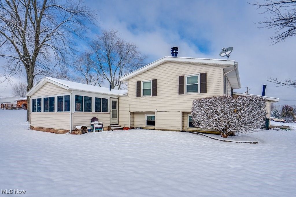 Photo of 5292 Pisces Street SW, Canton, OH 44706 (MLS # 5175087)