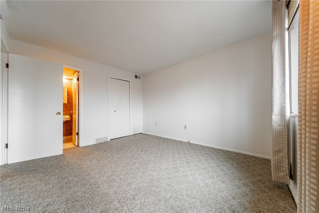 Coral Rock Condo - Residential