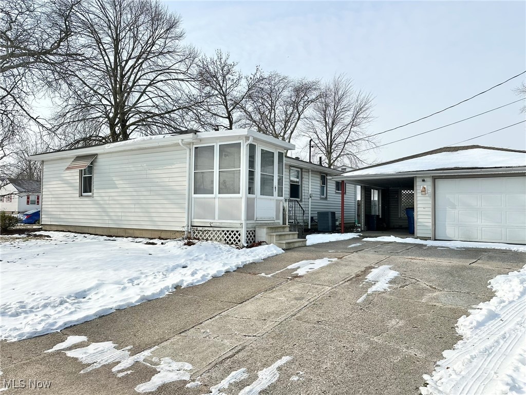 2455 Lincoln Drive, Lorain, Ohio image 21