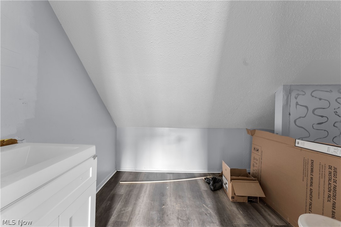 Barkwill Trail - Residential