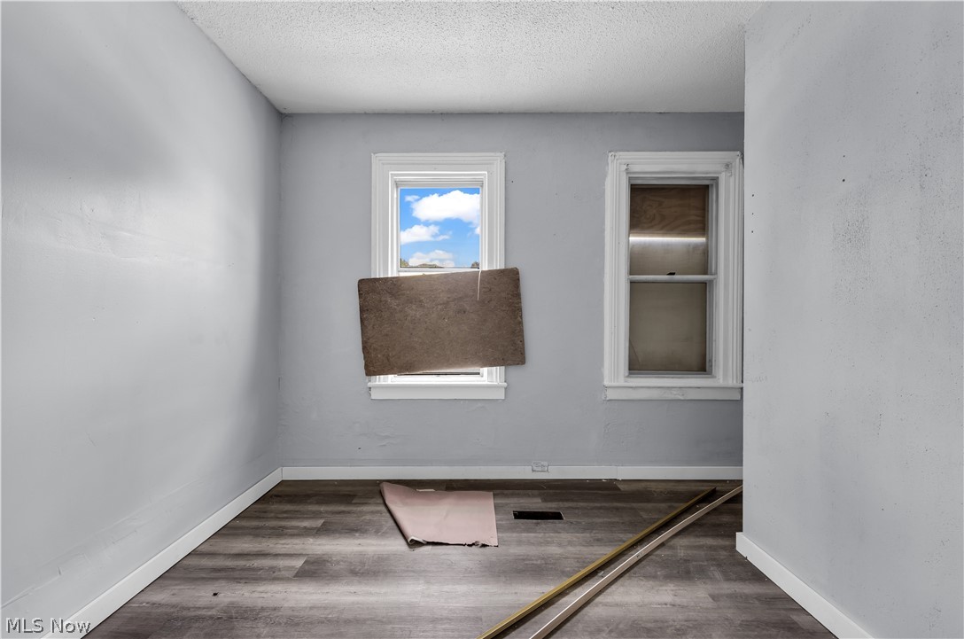 Barkwill Trail - Residential