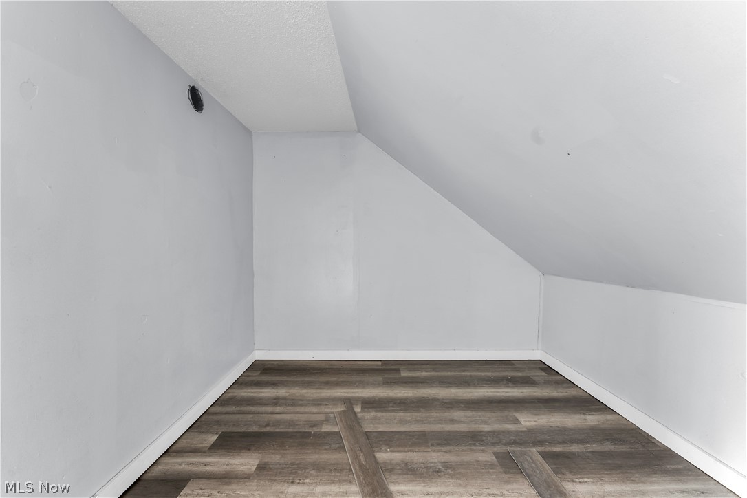 Barkwill Trail - Residential