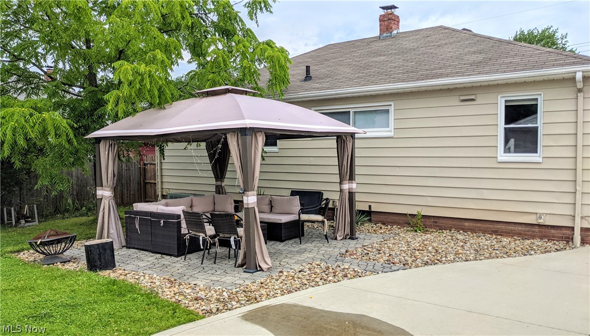 Dodge 01 - Residential