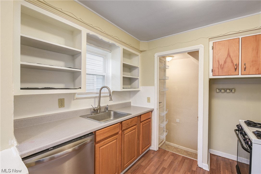 Parmawood - Residential Lease