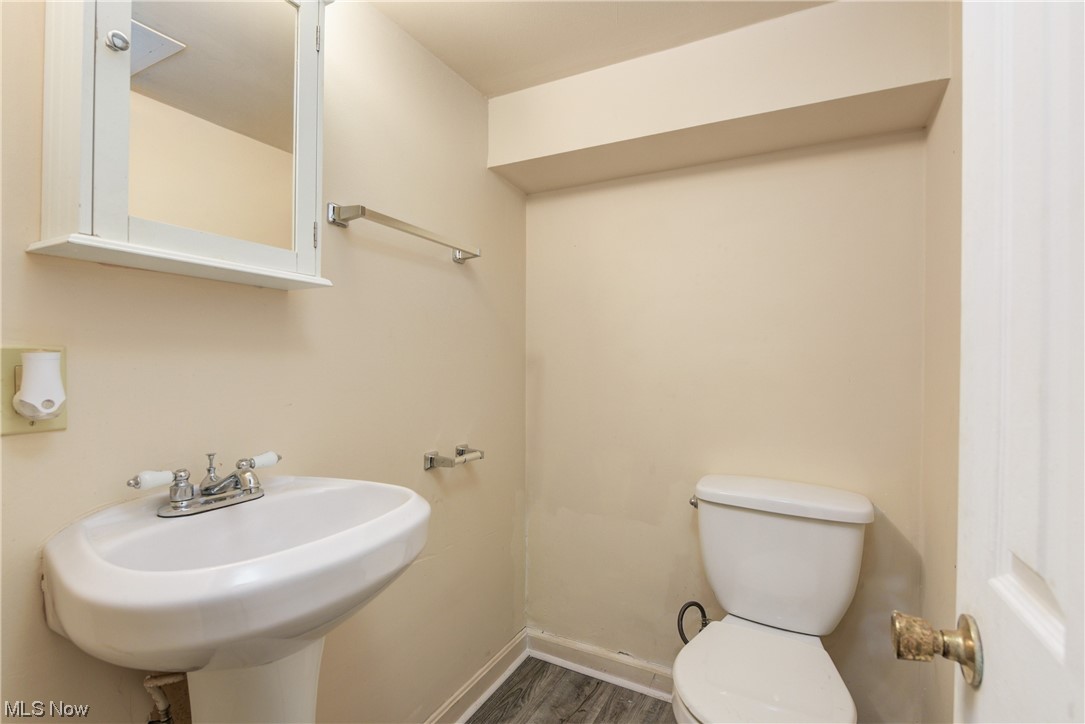 Parmawood - Residential Lease