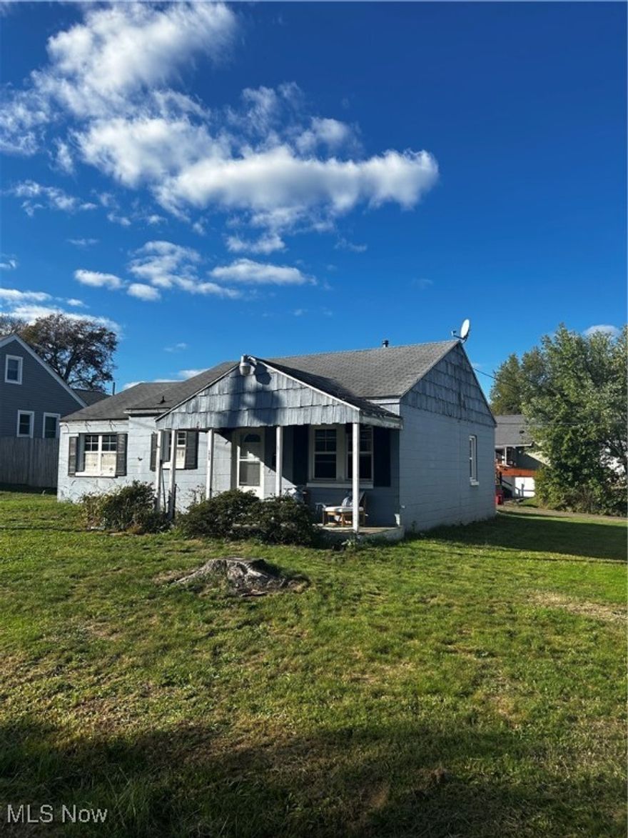 Potential! Potential! Potential! This home is loaded with it. If you are looking for something affordable in the perfect location look no further, 110 Victory place is the place for you. This home comes with a spacious yard, off-street parking, a large garage, and a blank canvas of an interior just waiting for someone to put their personal touch on it. Located just minutes from Veritas Classical Academy and lookout park, you couldn't ask for a more peaceful neighborhood. This home is just waiting for someone to take it to the finish line and that someone could be you! Come and take a look today.