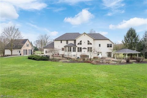 Tiny photo for 1014 Kings Ridge Boulevard, Wadsworth, OH 44281 (MLS # 5185922)