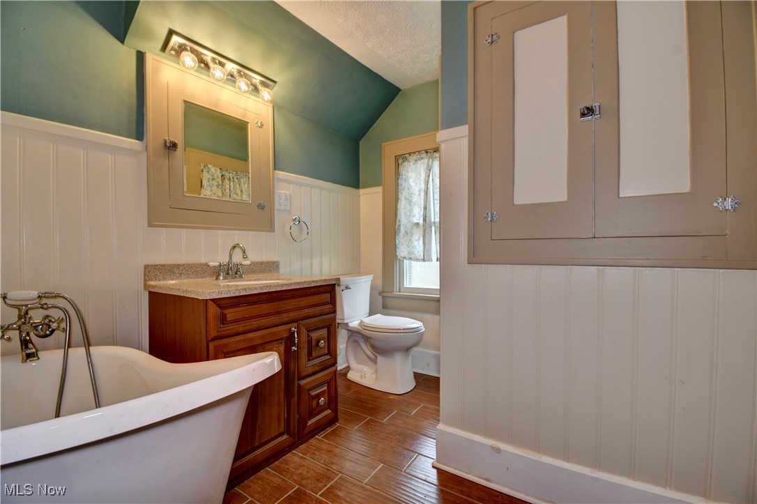 6456 Dover Zoar Road, Dover, Ohio image 30