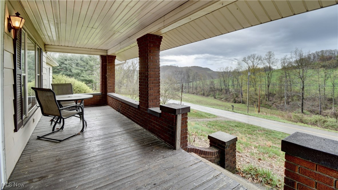 6456 Dover Zoar Road, Dover, Ohio image 11