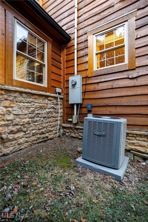 Ohio 44690, United States, 2 Bedrooms Bedrooms, ,2 BathroomsBathrooms,Residential,Active,250733