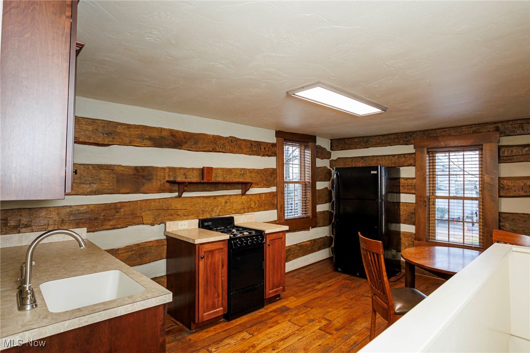 Ohio 44690, United States, 2 Bedrooms Bedrooms, ,2 BathroomsBathrooms,Residential,Active,250733