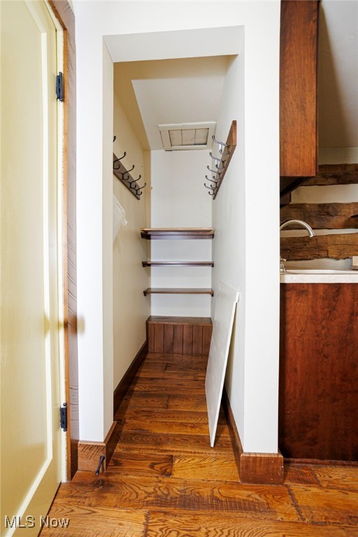 Ohio 44690, United States, 2 Bedrooms Bedrooms, ,2 BathroomsBathrooms,Residential,Active,250733