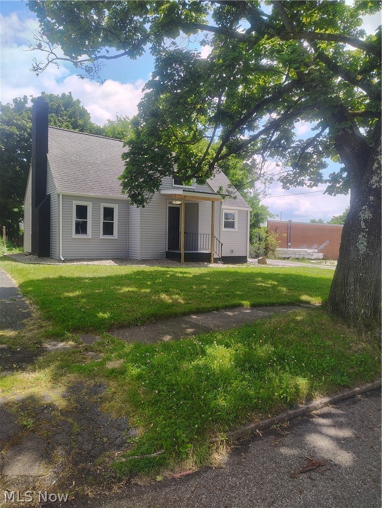 21 Fernwood Avenue