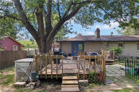Tiny photo for 12780 Jamestown Avenue NW, Uniontown, OH 44685 (MLS # 5206821)