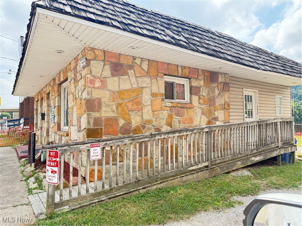 Jones & Mccullaghs Add - Commercial Sale