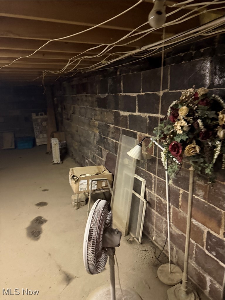 Jones & Mccullaghs Add - Commercial Sale