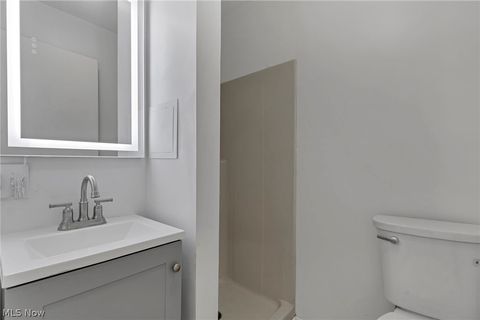 Tiny photo for 431 N 12th Street, Cambridge, OH 43725 (MLS # 5193073)